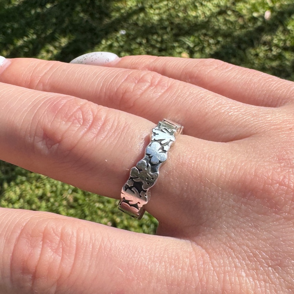 Y2K Rare Tous Sterling Silver Eternity Band Bear & Girl, Stars Hearts Sz 6 3/4 - Picture 5 of 10